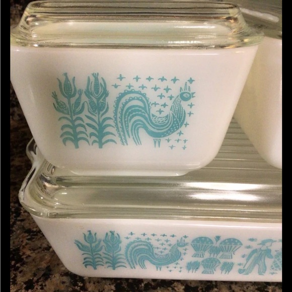 Pyrex Butterprint Vintage Full Set, 1957, 4 Dish & 4 Lids - Picture 9 of 12